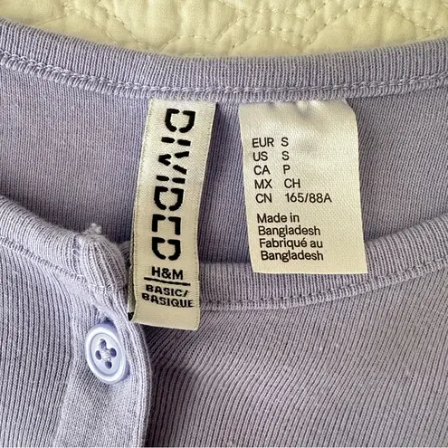 H&M  Lavender Long Sleeve Button-Up Cropped Cardigan Sweater Women’s Small - Image 4