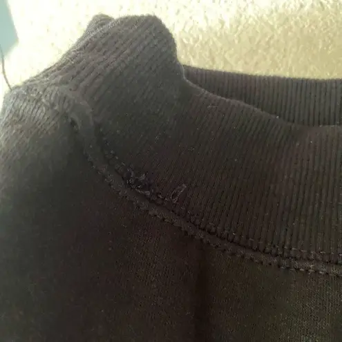 NWT Def Leppard Women Christmas Holiday Black Graphic Sweatshirt L Large