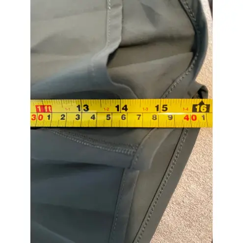 None Athletic Running Shorts Elastic Waist Activewear Olive Green Sportswear