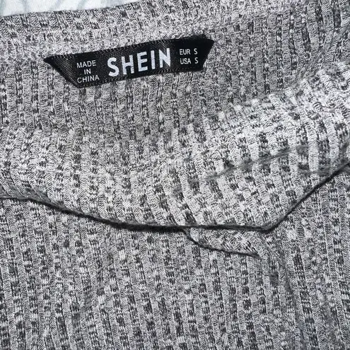 SheIn Grey knit sweater crop top off shoulder size S