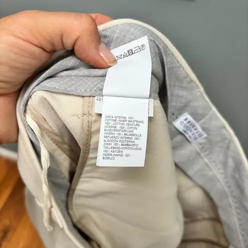 Brunello Cucinelli Casual Pants in Beige High Waist Tapered Pleated 4