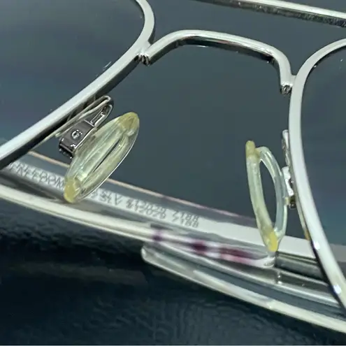 Vintage EAGLE EYES Freedom R52 SLV #12029 7188 Aviator Sunglasses Silver