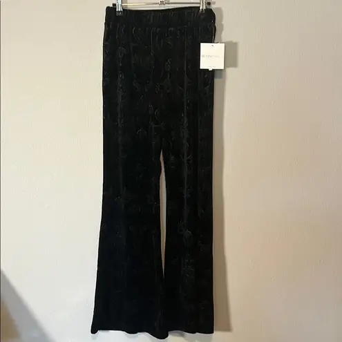 Beyond Yoga , best dressed pants