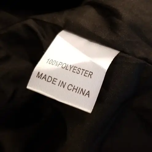 💕CARMAR SEEK THE LABEL💕 Zip Back Windbreaker Jacket Black M NWT Size M