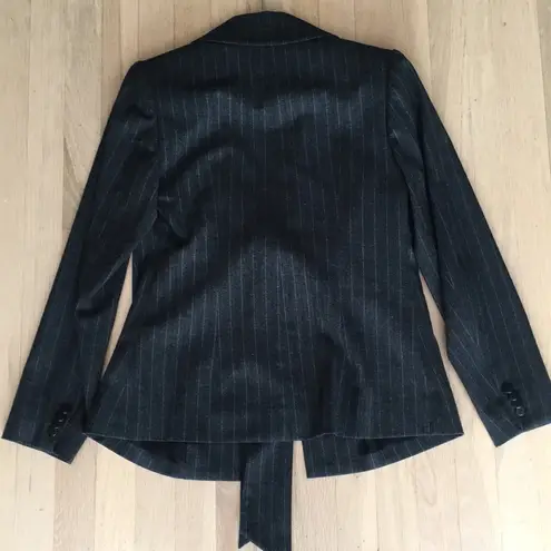 Isabella Oliver Maternity Gray pinstripes suits Size undefined