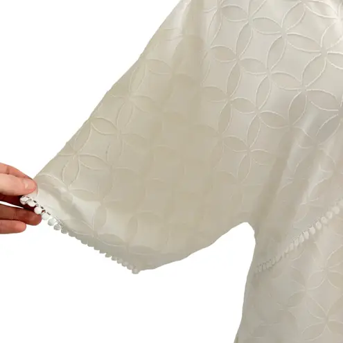 St. John White Medallion Fil Coupe Lace Textured Blouse Women's Size XS / 2