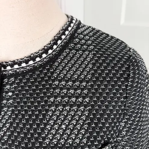 Misook Bold Plaid Tweed Knit Sheath Dress Short Sleeve Stretch Black White Sz S