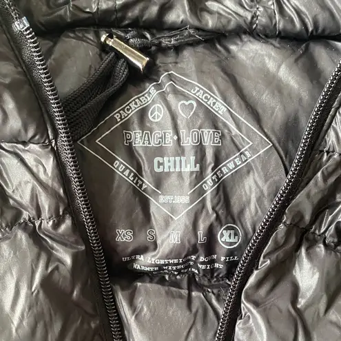 Peace Love World Ultra Lightweight Down Fill Black Packable Hoodie Vest size XL