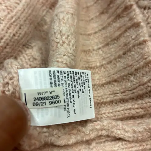 American Eagle  Pink Knit Pullover Cable Knit Hoodie