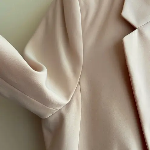 H&M  Women’s Blush Blazer, Minimalist Business Casual, Size 6