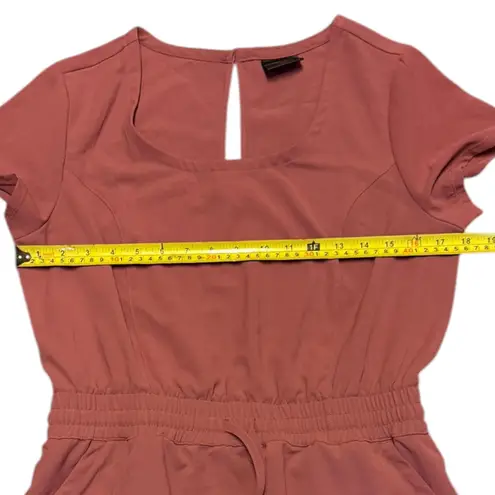 32 Degrees Heat 32 Degrees Cool Pink Round Neck Elastic Waist Dress Small NWOT