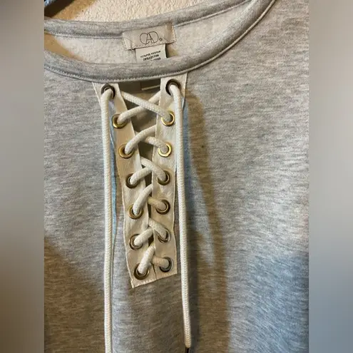 CAD Sweatshirt Cropped Gray with Lace Up Neck Size XS