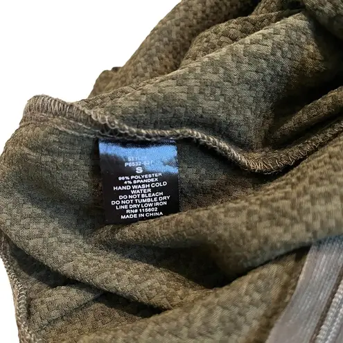 Victoria and Sophia v-Neck Wide Leg Cropped Length Jumpsuit, Sz S