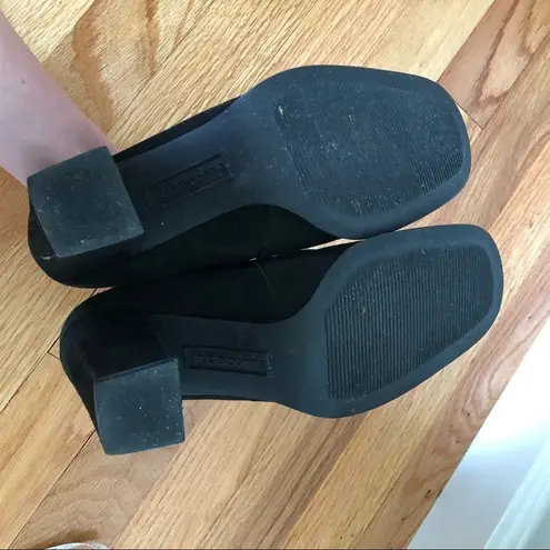 Liz Claiborne  Heeled Booties Black 5.5