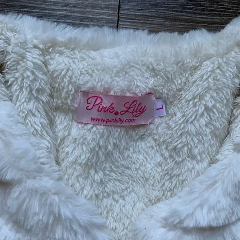 Pink Lily  White Faux Fur Vest L