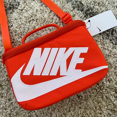 Nike NWT  Mini Shoe Box 3L Crossbody Bag