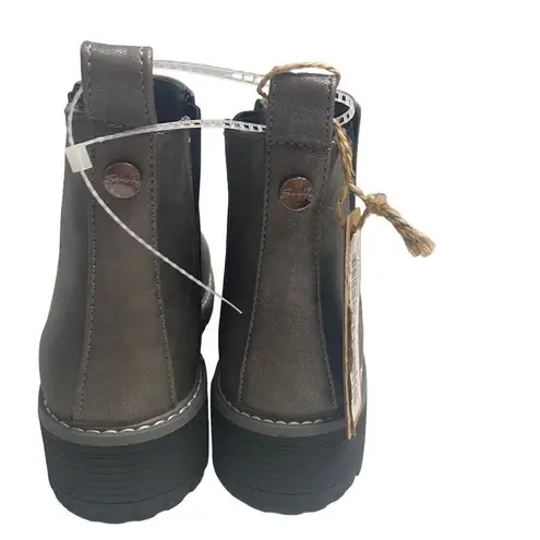 Seven7  Women’s Billie Platform Ankle Booties Size 9 New Gray Slip On NO BOX