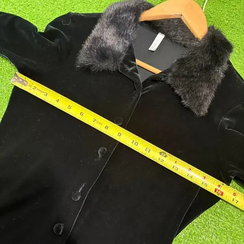 Vtg Y2K Black Velvet Button Up Penny Lane Faux Fur Trim Gothic Blouse Size Small