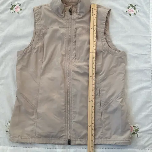 Orvis Tan zip-up vest size M