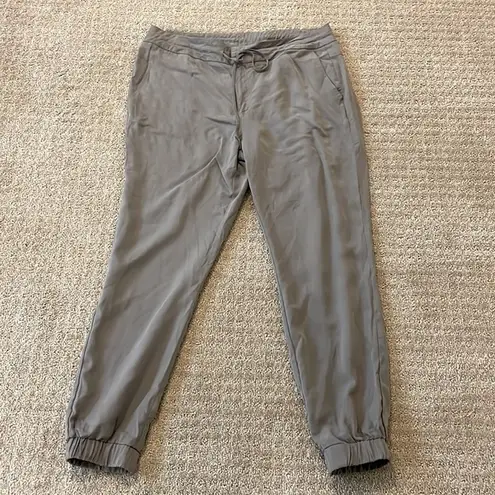 For Cynthia Gray Jogger Pants