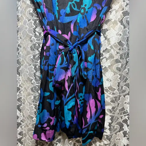 Vintage perfection fit by Roxanne Floral Wrap Blouse beach cover up medium / sm Black