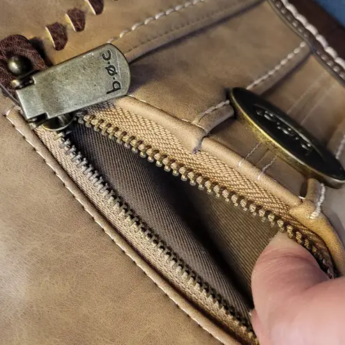 b.o.c. Oakley Organizer Crossbody Bag Brown