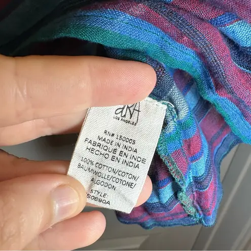 dRA Blue/Purple Striped Short Sleeve Ruffle Accent Blouse size M Size M