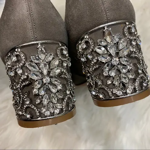 Badgley Mischka Marli Crystal Suede Embellished Boots size 7.5 *FLAWED