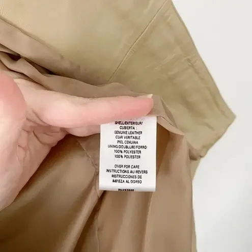 Petite Sophisticate Vintage 90s Leather Jacket Cream Size P