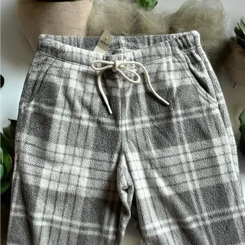 Aerie  Grey Plaid Fleece Joggers NWT Small Cozy Comfy Loungewear