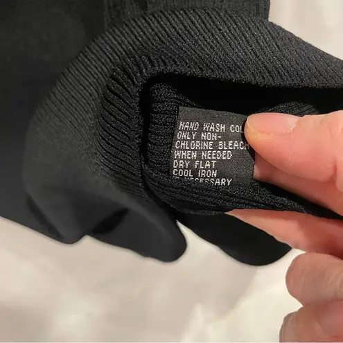 Y2K Lillie Rubin black ribbed silky trim bow asymmetrical sleeveless sweater top Size L