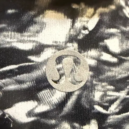 Lululemon New without tags  align leggings - Image 3