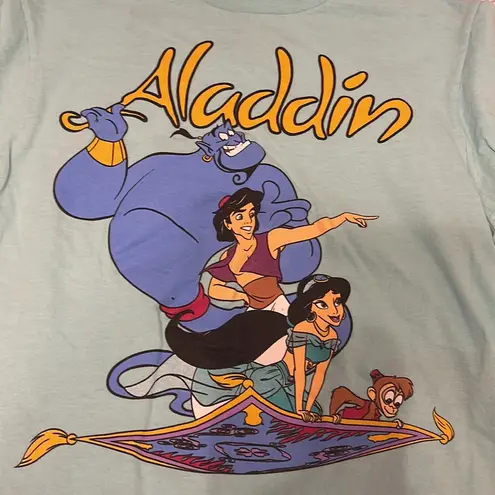 Disney  Aladdin Size Small Shirt