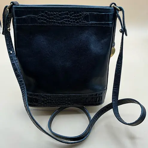 Brahmin A Very Cute Rare Vintage Black Leather Crossbody Handbag