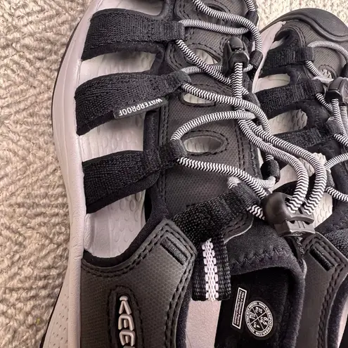 Keen Astoria West Sandal Black Gray Waterproof Hiking Bungee Outdoor Women’s 6.5