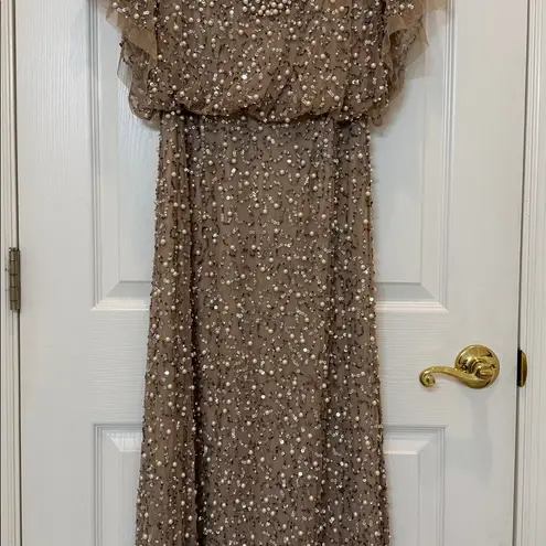 Mac Duggal NWT 14523 Beige Beaded Mesh Cape Gown Size 6