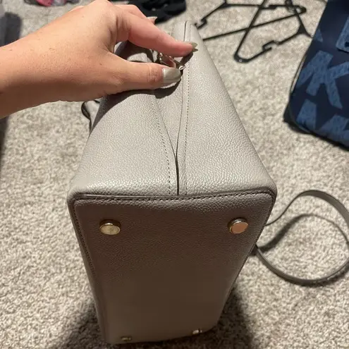 Kate Spade hand bag with detachable long strap Gray