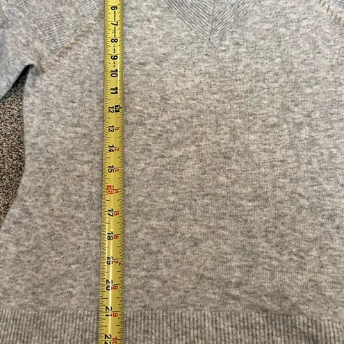 A loves A  women Sweater small