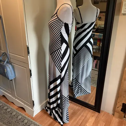 Bailey blue Medium Black & White Dress