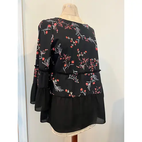 Lysse Floral 3/4 Bell Sleeve Semi Sheer Blouse Small