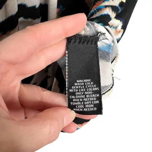 Valerie Stevens Abstract Print Pleated Neck Short Sleeve Blouse