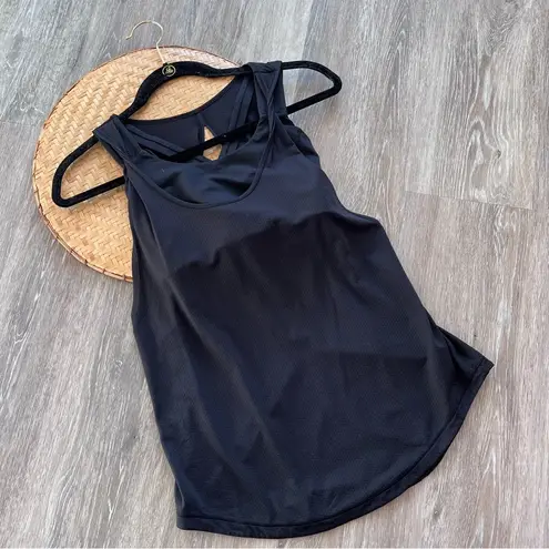 Lululemon  Ready & Go tank in Black built in bra twist tank