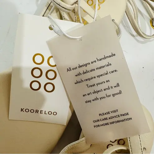 Kooreloo Bare Sandals in ivory NWT Size 7