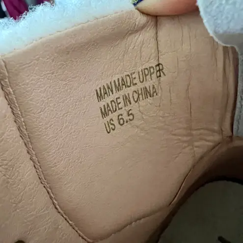 NEW Grey Sherpa Boots Gray Size 6.5