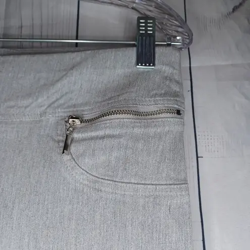 Joe B  Gray Cropped Pants with Zipper Pockets