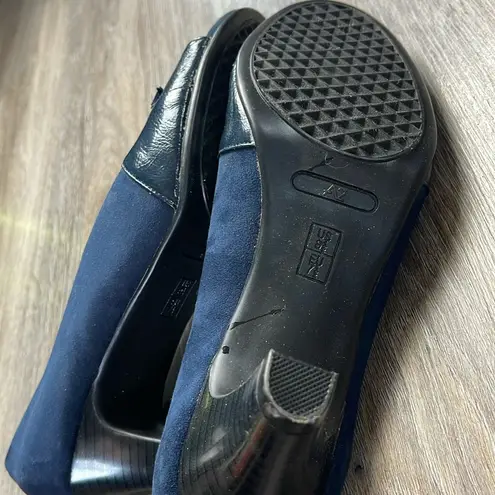 Aerosoles A2 by Crosswind Blue Faux Suede Heels Size 9.5