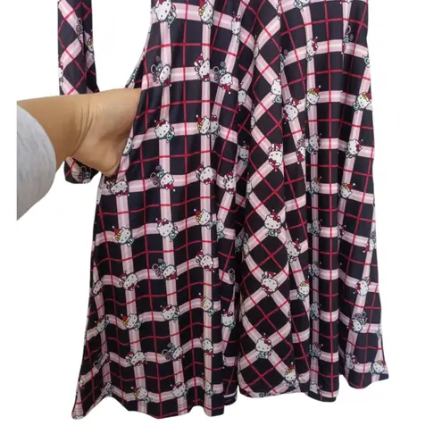 Unique Vintage x Hello Kitty Dress Christmas Size MEDIUM 6/8