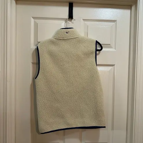 Vineyard Vines  sherpa vest cream with navy accents size XS