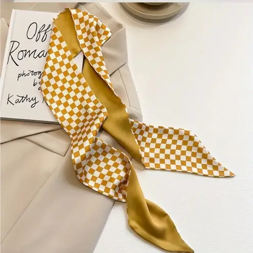 5 Piece Satin Vibrant Style Twillies Tan