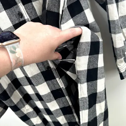 Risen Athena Black and White Plaid Jacket Size Medium NWT